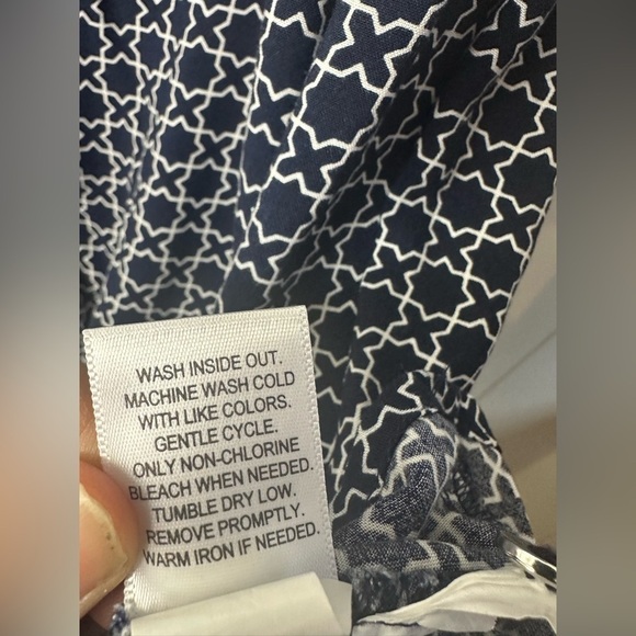 Croft & Barrow Women’s Long Sleeve Navy and White Patterned Tunic Size 2X - Picture 6 of 11